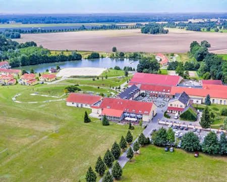 Sport- & Vital-Resort Neuer Hennings Hof Ξενοδοχεία στην πόλη Prignitz