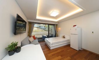 Buyeo Park Art Villas