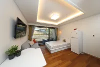 Buyeo Park Art Villas Hoteles en Condado de Buyeo