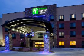 Holiday Inn Express & Suites DAVENPORT by IHG