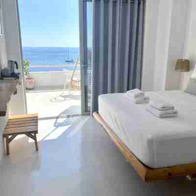 GEO & Art Boutique Hotel Himara Rooms