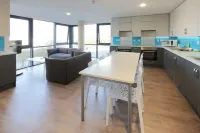 Student Only Riverside Way in Winchester Hotels in Littleton