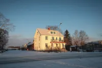 Snickaren Vandrarhem Own apartments Hotels in Grastorp