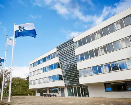 アムラス アパート ホテル スキポール バトフーヴェドルプ バドフーフェドルプのホテル