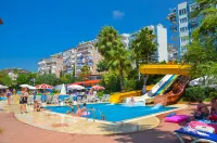 Ark Apart and Suite Hotel - Beach