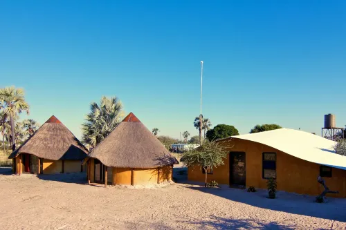 Ongula Village Homestead Lodge Отели в г. Ондангва