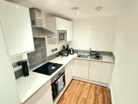 1-Bedroom Aprt in Salford- FreeParking- Sleeps3