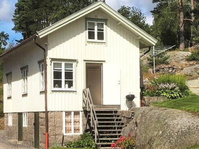 5 Person Holiday Home in Kungshamn-by Traum