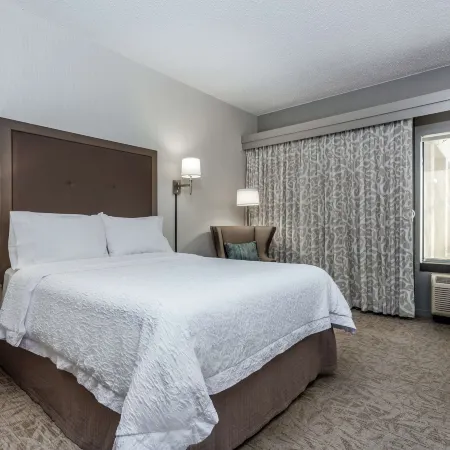 Hampton Inn Milwaukee-Airport
