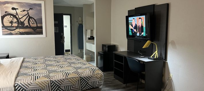 Economy Suites - Tulsa Airport Hotel di Tulsa