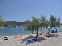 Apartments Vala Hotels in Vinisce