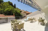 Rooms & Apartments Barišić Hotel a Mlini