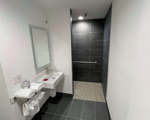The Midtowner Hotel, SureStay Collection by Best Western الغرف Photos