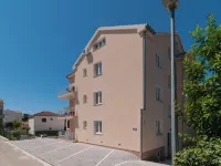Apartments Island Beat Hotels in Supetar