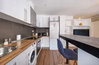 Caliu Apartments Barcelona - Fira Отели в г. Оспиталет-де-Льобрегат