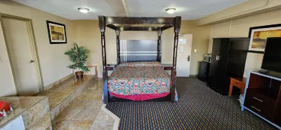 Town House Inn and Suites Hotels in Clifton
