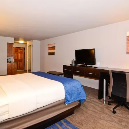 Astoria Hotel & Event Center