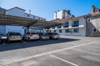 Hôtel du Palois Pau Centre Bosquet ex Quality - parking