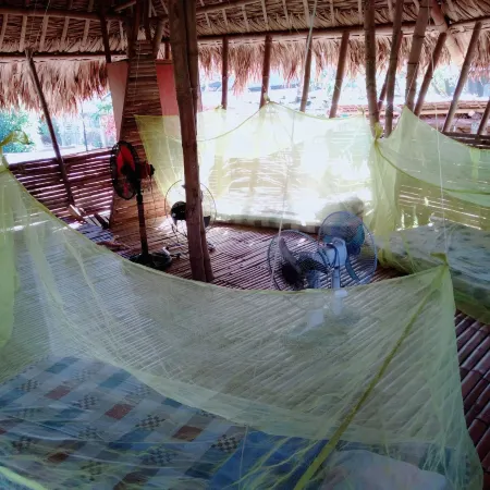 Dream-Big Eco Hostel