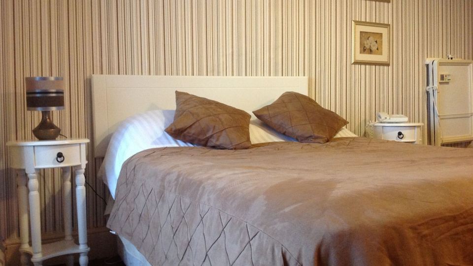 Balmoral Lodge Hotel