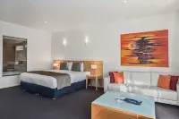 York Cove Hotel Hotels in George Town