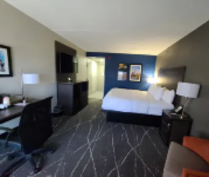 Comfort Inn Boston Milford Hotels in Milford