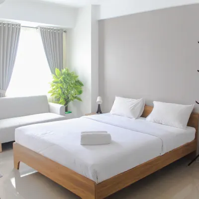 Cozy Living Studio Room at Urbantown Serpong Apartment Hotels in Ciputat
