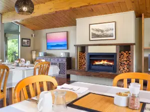 Koura Lodge