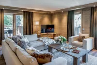 Mammoth Lodge by Alpine Residences