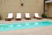 El Arribo Hotel - piscina