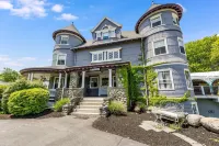 Castle Manor Inn فنادق في Ipswich