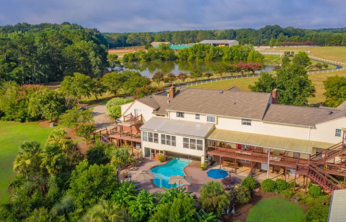 Southern Cross Guest Ranch
