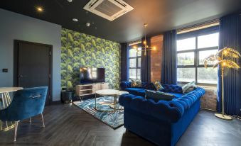 Bowers Mill Aparthotel