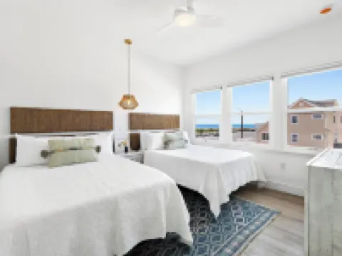 The Hideaway Hotel Hotels in Long Beach Township