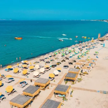 Xenos Villa 6 with a Private Pool Near the Sea