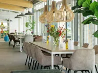 Sunny Dunimar Retreat
