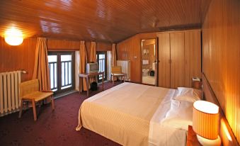Hotel lo Stambecco