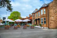 Pine Lodge Hotel & Restaurant Mansfield Hotels in Форест Таун