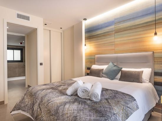 Home Art Apartments Soho