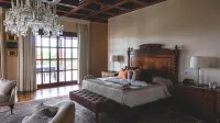 Hotel & Hacienda la Caravedo