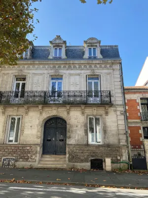 Le repos des Thermes Hotels in Rochefort