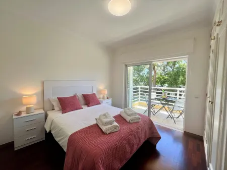 Vilamoura Central 2 with Pool by Homing