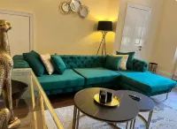 3 Bed - Sleeps 7 - Free Parking - Central Location Hotels in Giffnock