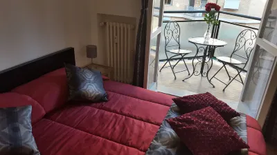 Trastevere Sweet Rest Hotel berhampiran Muratella