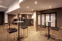 Black Buffalo Hotels in New Town