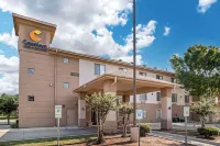 Comfort Inn & Suites Hotels in Seguin