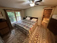 Hemlock Hollow--Secluded wilderness cabin bordering Park