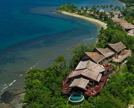 Nanuku Resort Fiji Отели в г. Davui Island