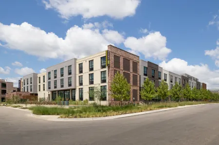 Home2 Suites by Hilton Austin East Side 5th Street Отели рядом с достопримечательностью «St. Mary's Cathedral»