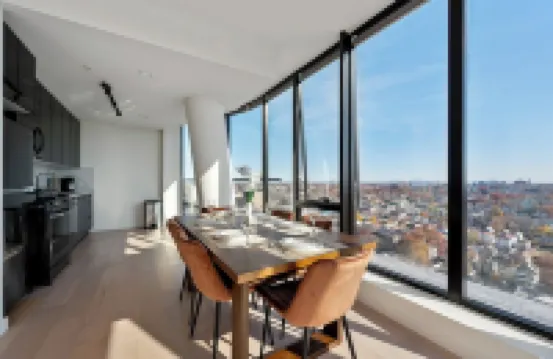 Penthouse views of NYC - Free Parking - BOOK NOW